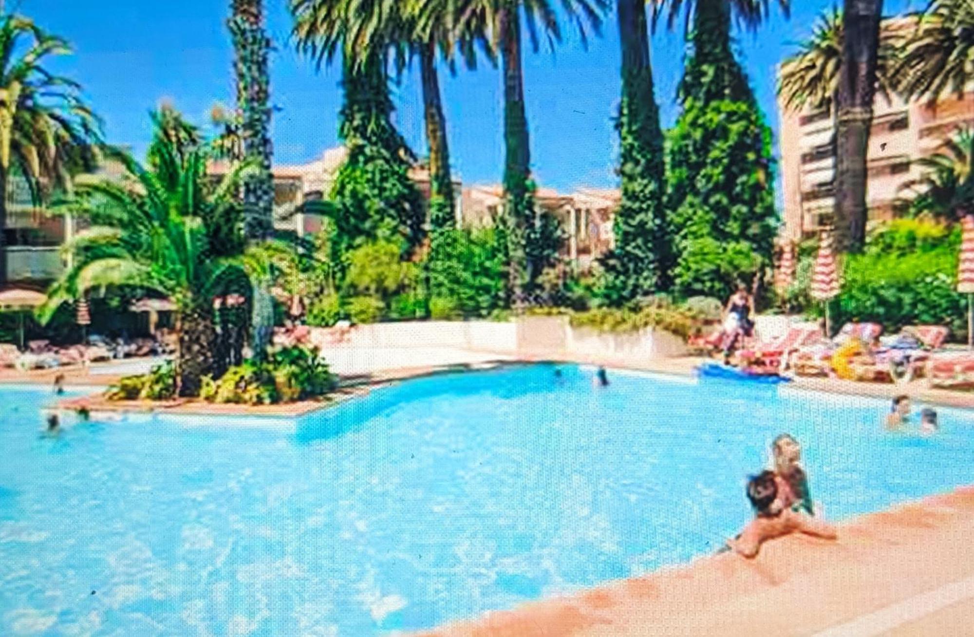 Residence De Vacances Avec Piscine & Transat, A 2 Minutes Des Plages - Bat N2 Vallauris Exterior foto
